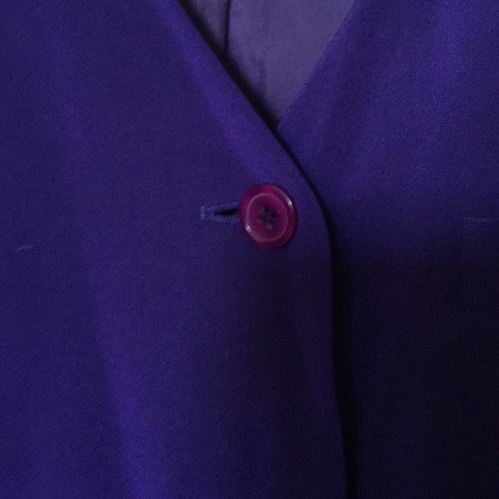 Jacket - Picture 3 of 4